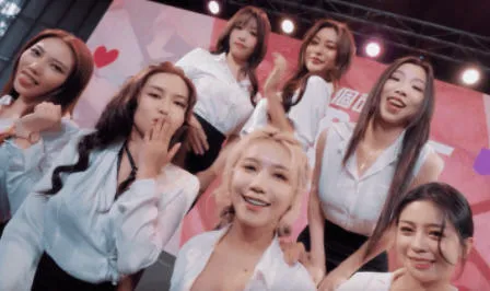 这个面试有点硬 v1.05 官方中文完整修复版 真人互动游戏 35G-嗨玩社